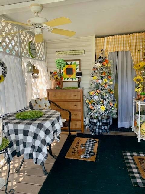 38706 Daughtery Rd unit 13, Zephyrhills, FL 33540 - photo 7