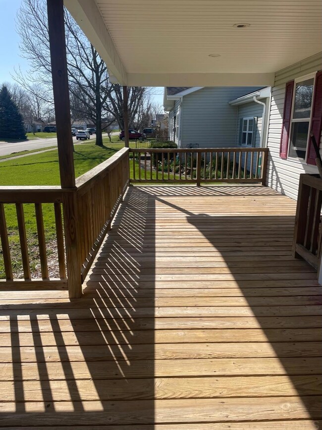 604 Ann St, Frankfort, IN 46041 - photo 2