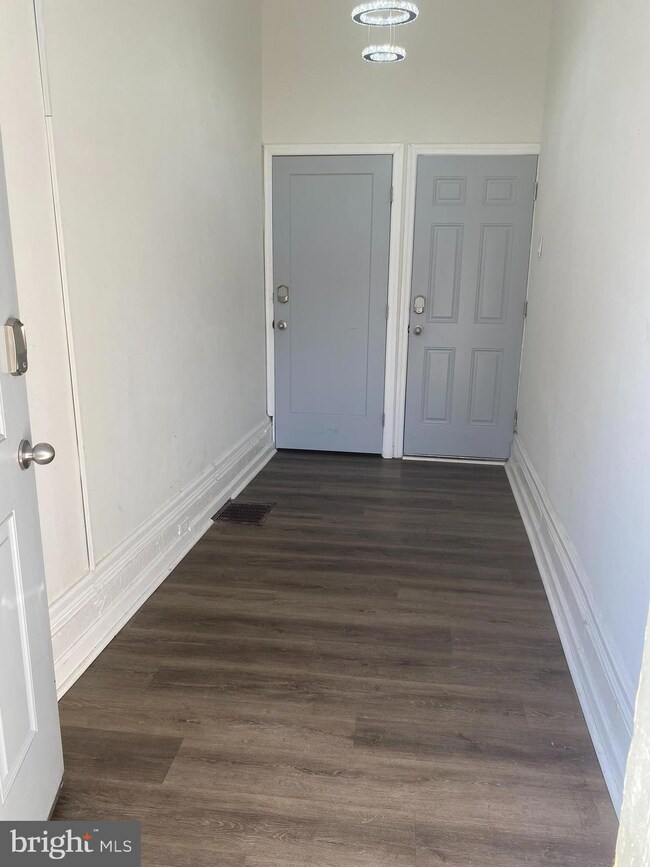 204 Academy St, Trenton, NJ 08618 - photo 2