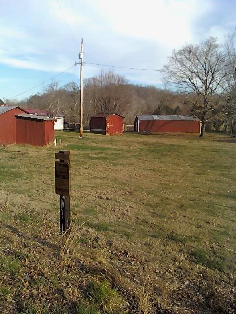 457 Upper Alsup Rd unit 463, Tennessee Ridge, TN 37178 - photo 2