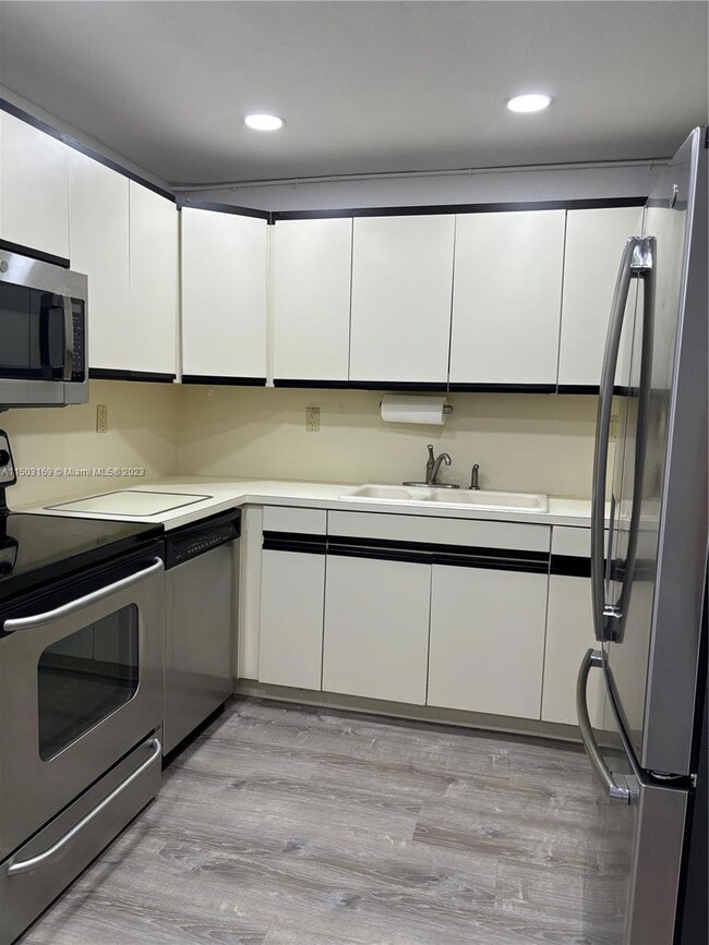 6831 SW 147th Ave unit 1H1, Miami, FL 33193 - photo 5