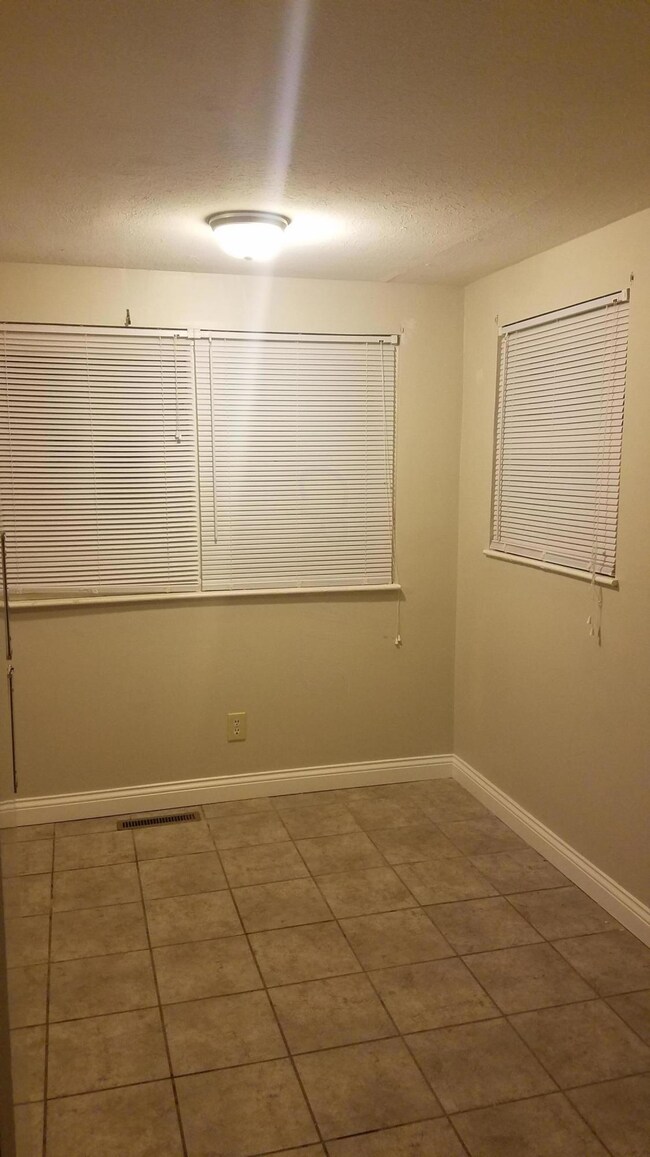 3709 Briggs Rd unit 711, Columbus, OH 43228 - photo 7