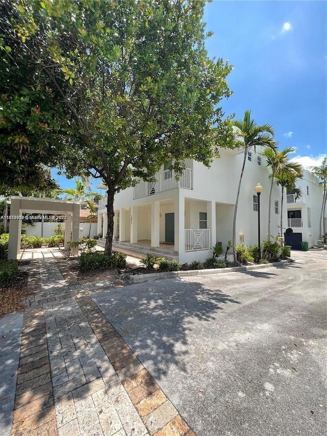 1043 SW 9th Ct unit F1, Miami, FL 33130 - photo 4