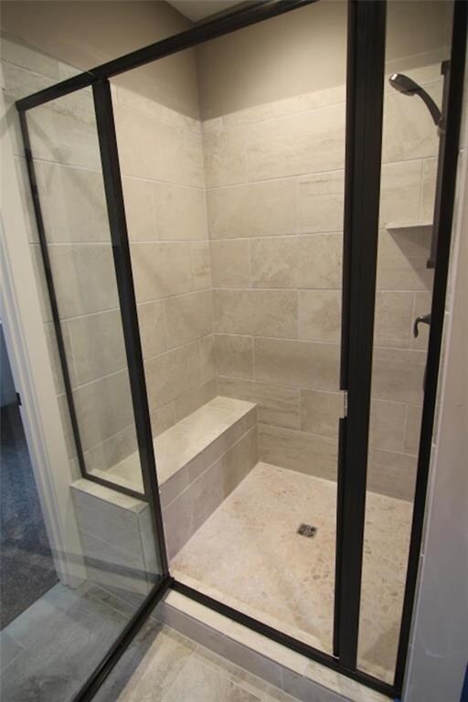 813 Blue Grama Ct, Raymore, MO 64083 - photo 2