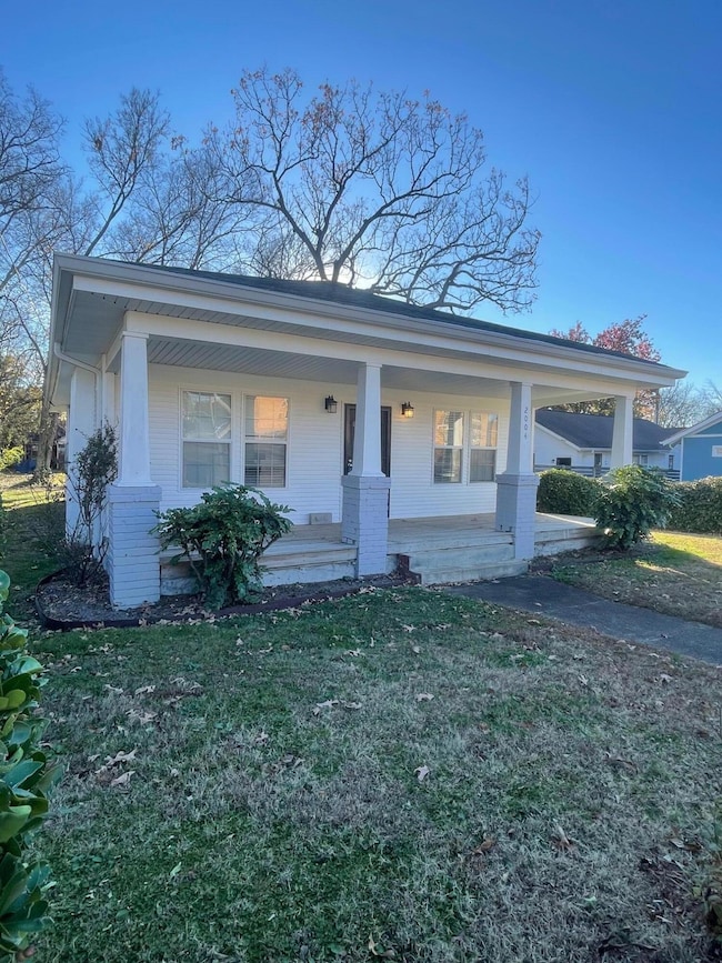 2004 Anderson Ave, Chattanooga, TN 37404 - photo 2