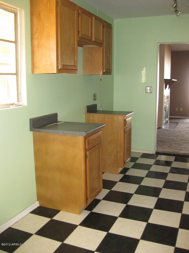 Kitchen 3