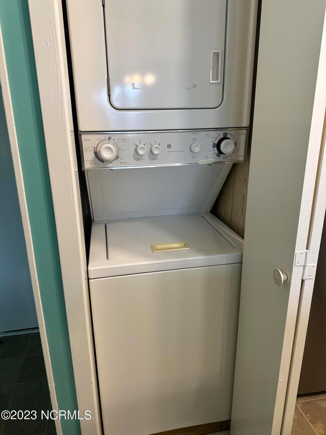 1904 E Ft MacOn Rd unit 258, Atlantic Beach, NC 28512 - photo 6