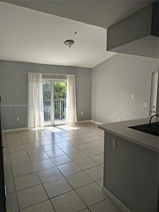 15440 SW 284th St unit 5303, Homestead, FL 33033 - photo 4