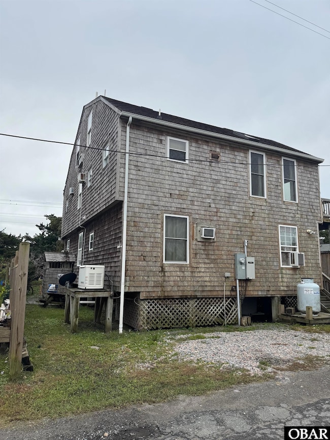 1021 Irvin Garrish Hwy unit 6, Ocracoke, NC 27960 - photo 4