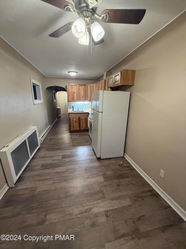 3 Ferguson Place unit 1, Scranton, PA 18509 - photo 2