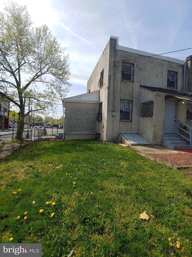 839 Morgan St, Camden, NJ 08104 - photo 5