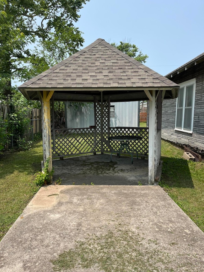 gazebo