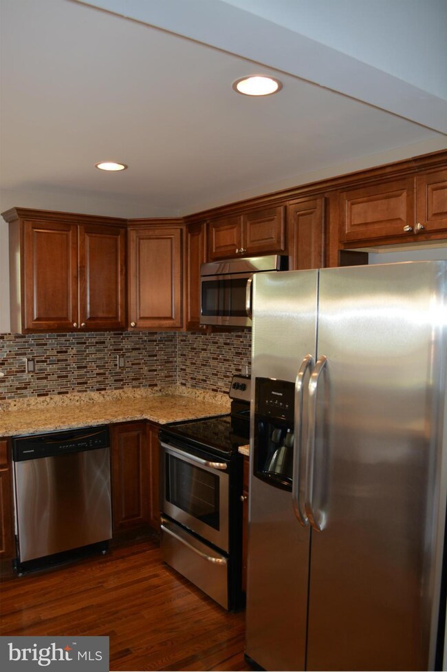 2705 Gaither St, Temple Hills, MD 20748 - photo 7