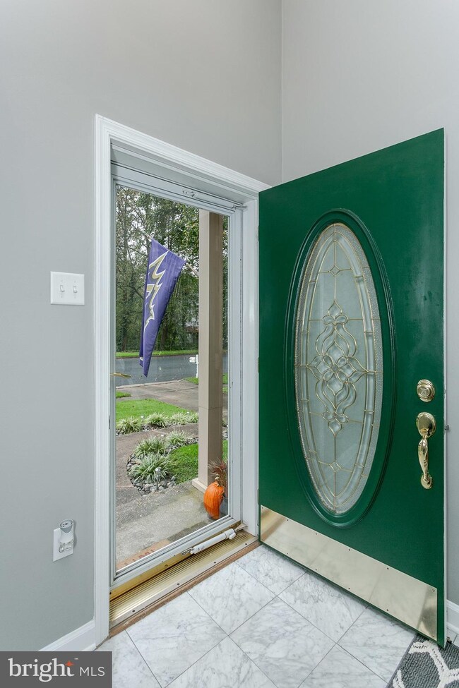 9509 Gunview Rd, Nottingham, MD 21236 - photo 5