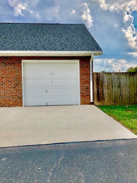 617 E Lane St unit 1, Shelbyville, TN 37160 - photo 3