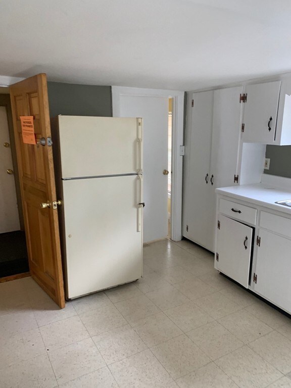 127 Bridge St unit 2R, Salem, MA 01970 - photo 5