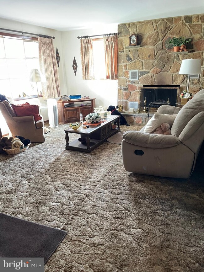 800 High Blvd, Reading, PA 19607 - photo 3