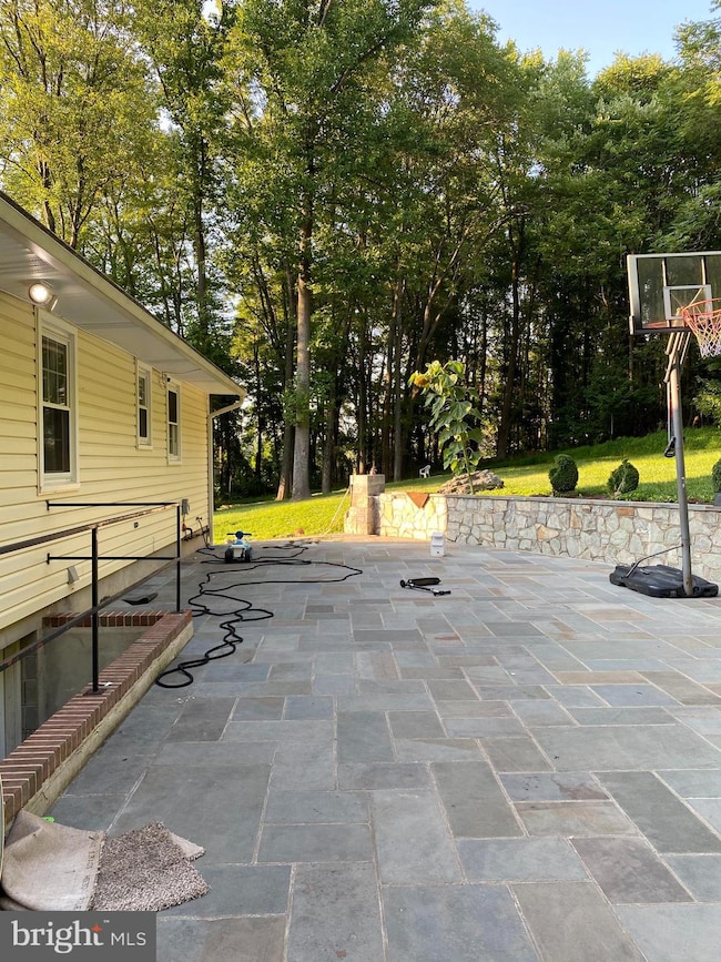 24901 Stringtown Rd, Clarksburg, MD 20871 - photo 5