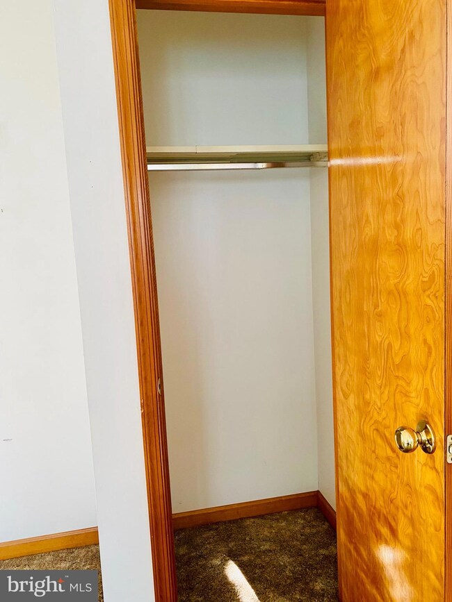 1129 Progress Rd, Chambersburg, PA 17201 - photo 4