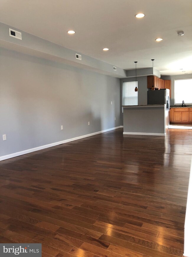 5017 Denmore Ave, Baltimore, MD 21215 - photo 4