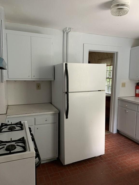 15 Hubbard St, Lenox, MA 01240 - photo 7