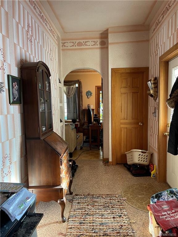 220 Thompson St, North Tonawanda, NY 14120 - photo 5