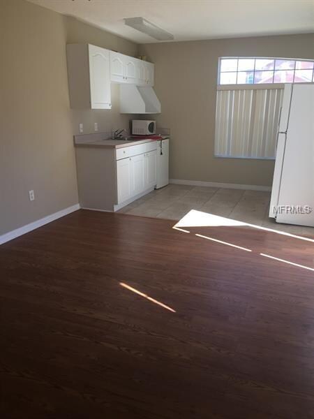 527 Caribbean Dr, Davenport, FL 33897 - photo 2