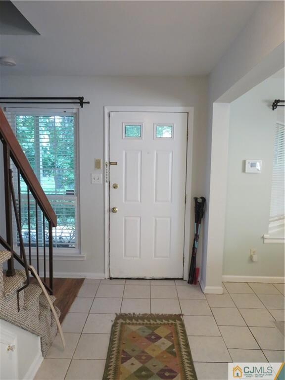 601 Maplecrest Rd unit 27, Edison, NJ 08820 - photo 2