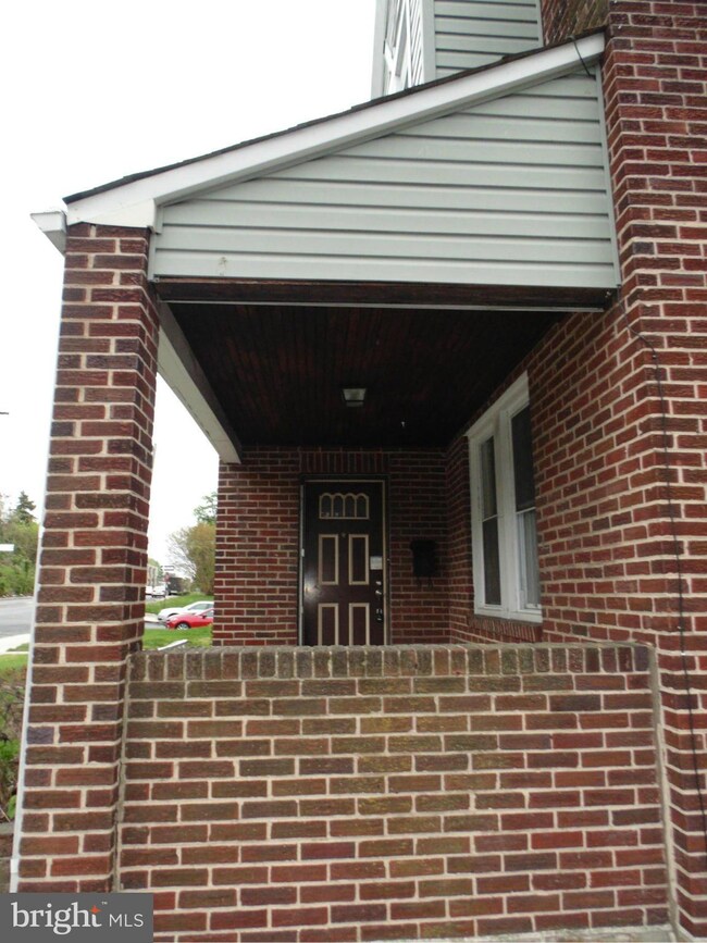 4431 Frederick Ave, Baltimore, MD 21229 - photo 5
