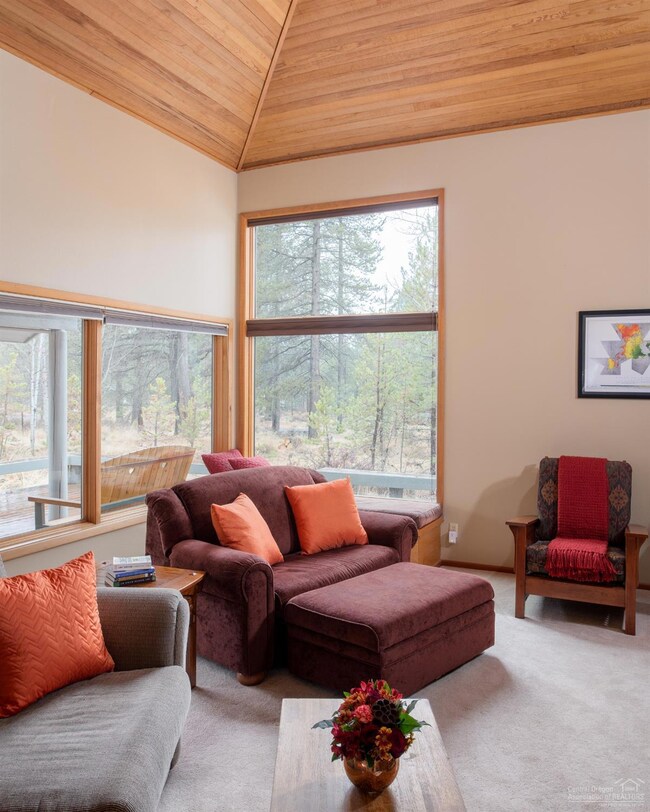 17872 Paper Birch Ln, Sunriver, OR 97707 - photo 3