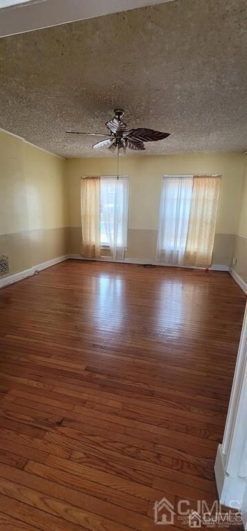 48 Chrome Ave, Carteret, NJ 07008 - photo 6