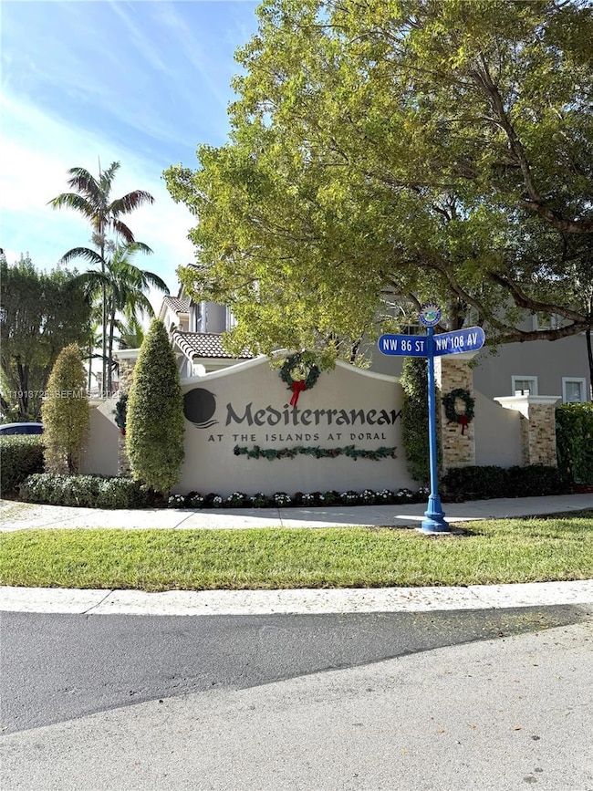 10802 NW 84th Ln, Doral, FL 33178 - photo 2