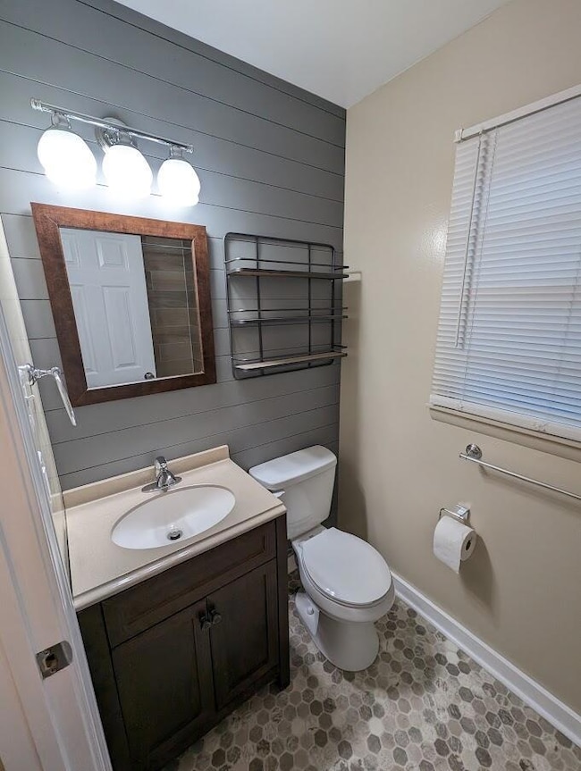 121 W Fifth St unit front, Lexington, KY 40508 - photo 4