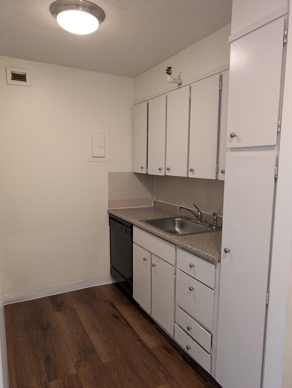 130 Bowdoin St unit 1207, Boston, MA 02108 - photo 3
