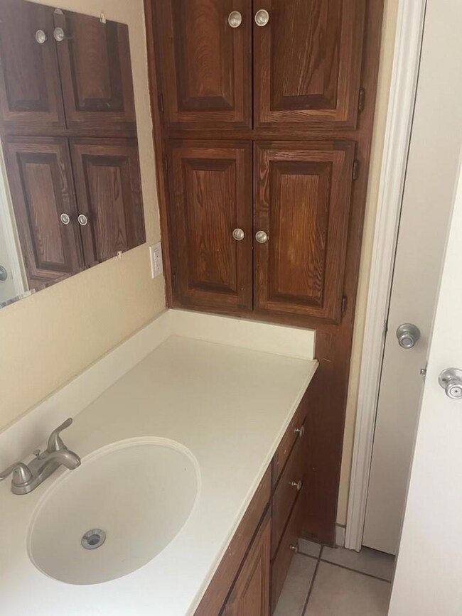 8954 Bradley Dr, North Richland Hills, TX 76182 - photo 7