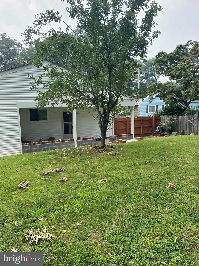 110 Hutton St, Gaithersburg, MD 20877 - photo 7