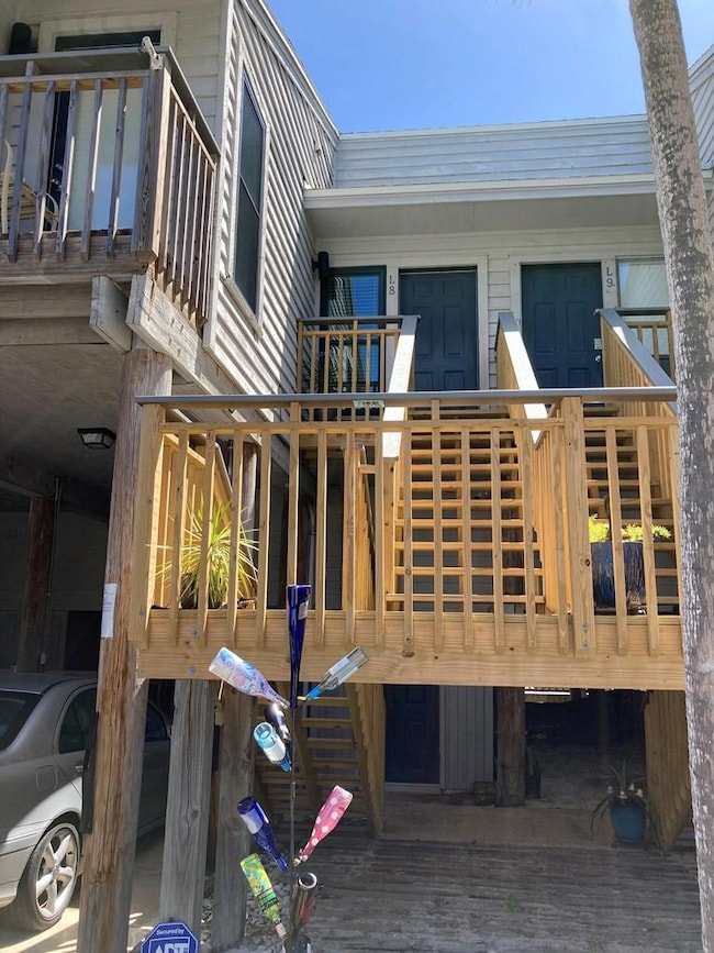 1804 E Gulf Beach Dr unit L8, Eastpoint, FL 32328 - photo 5