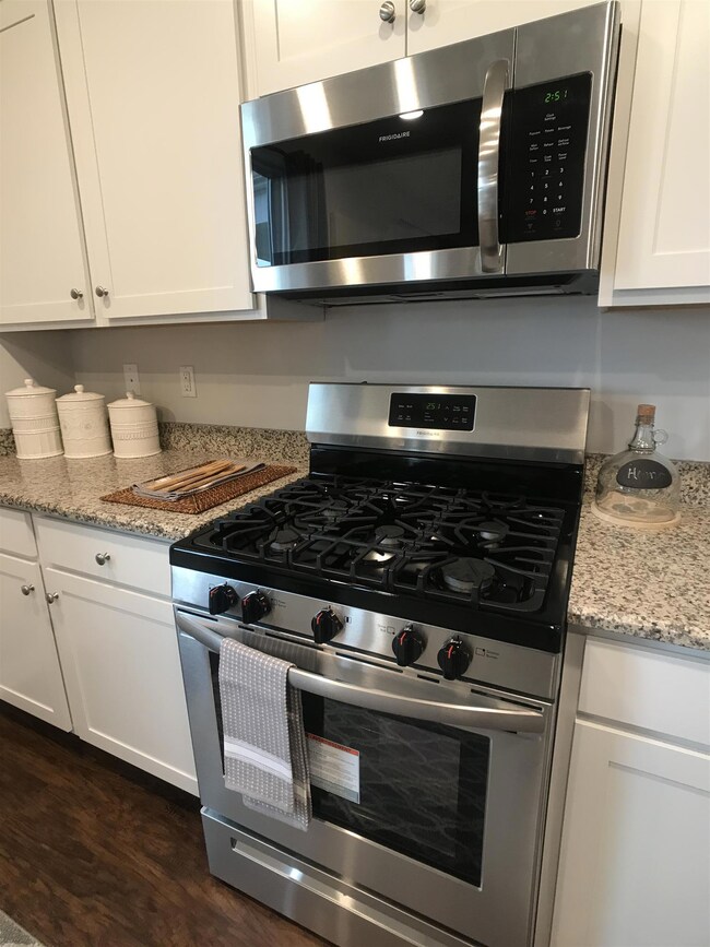 741 Prominence Rd, Columbia, TN 38401 - photo 4