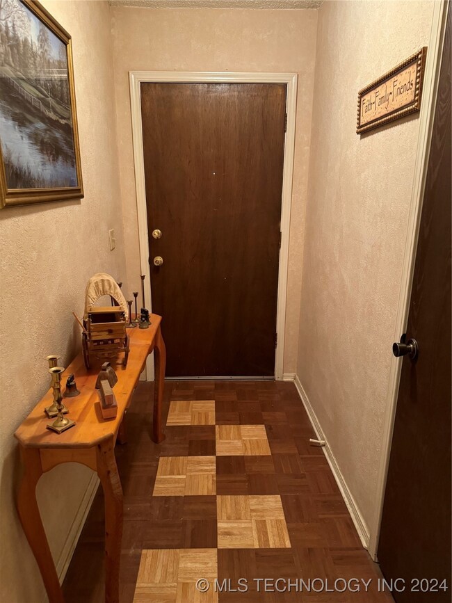 105 W South Park St, Broken Arrow, OK 74011 - photo 3