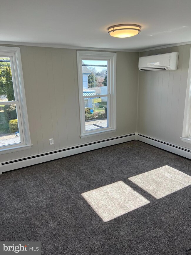 36 Hockersville Rd unit APARTMENT B, Hershey, PA 17033 - photo 5