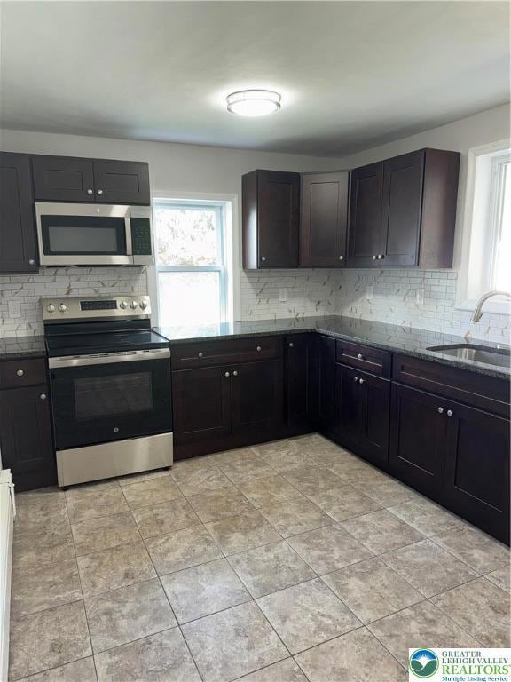 6075 Airport Rd, Allentown, PA 18109 - photo 4