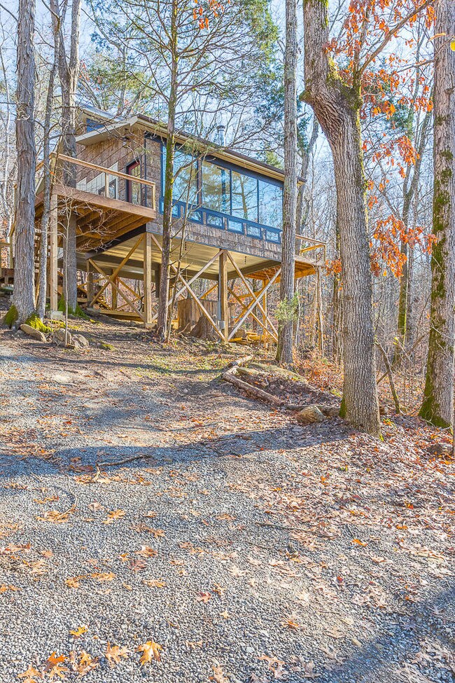 40 Graham Cir HD -22