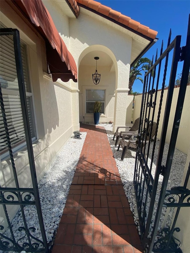 4989 Clubview Ct E, Bradenton, FL 34203 - photo 5