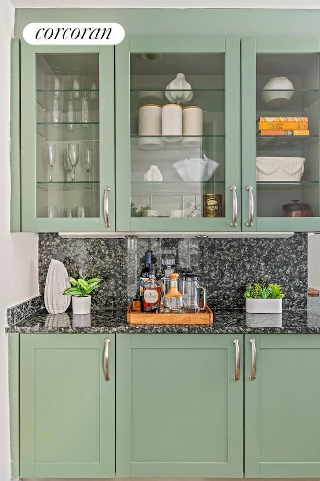 21 E 90th St unit 2D, New York, NY 10128 - photo 5