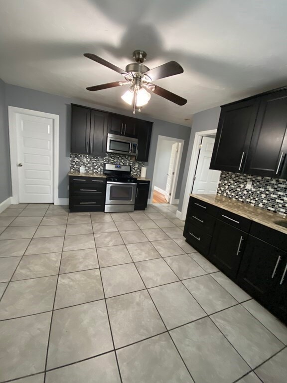 11 Sargent St unit 3, Cambridge, MA 02140 - photo 4