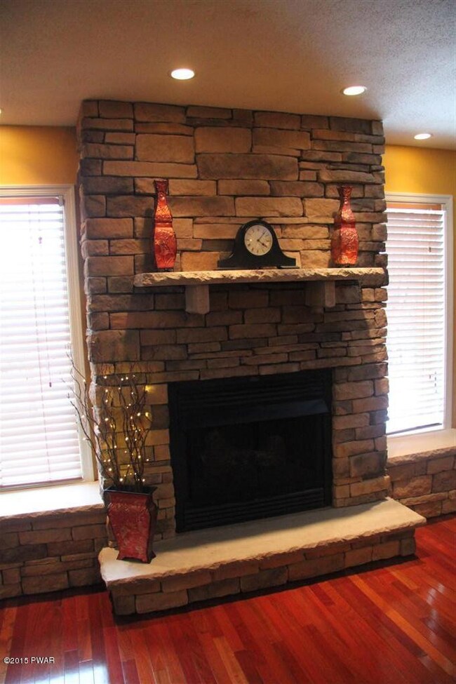 282 Keystone Rd, Lake Ariel, PA 18436 - photo 6