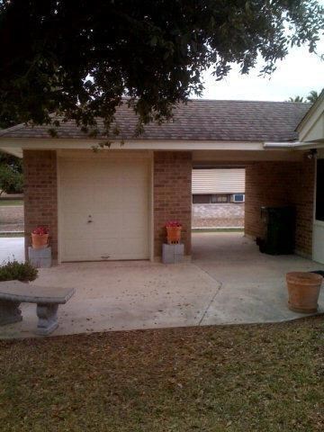 927 Katrin Dr, Alamo, TX 78516 - photo 3