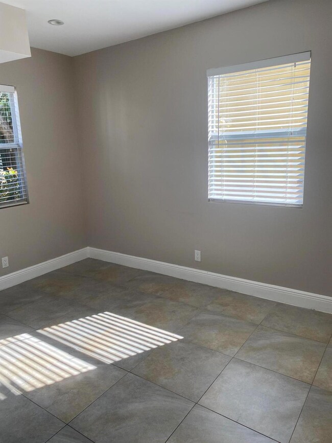 508 57th St unit 3, West Palm Beach, FL 33407 - photo 4