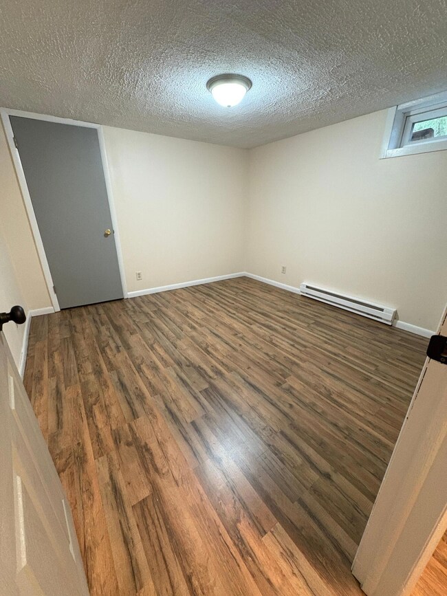 219 Joy Glen unit 101, Effort, PA 18330 - photo 5