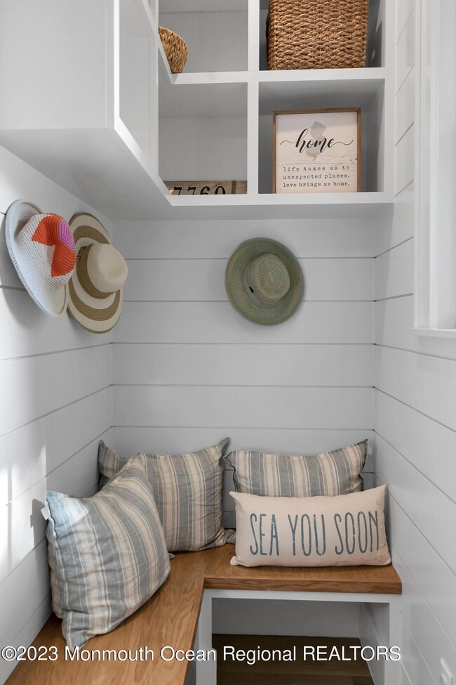 9 Allen St, Rumson, NJ 07760 - photo 2